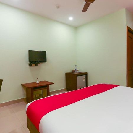 Hotel Newcastle Wadakkanchery Экстерьер фото