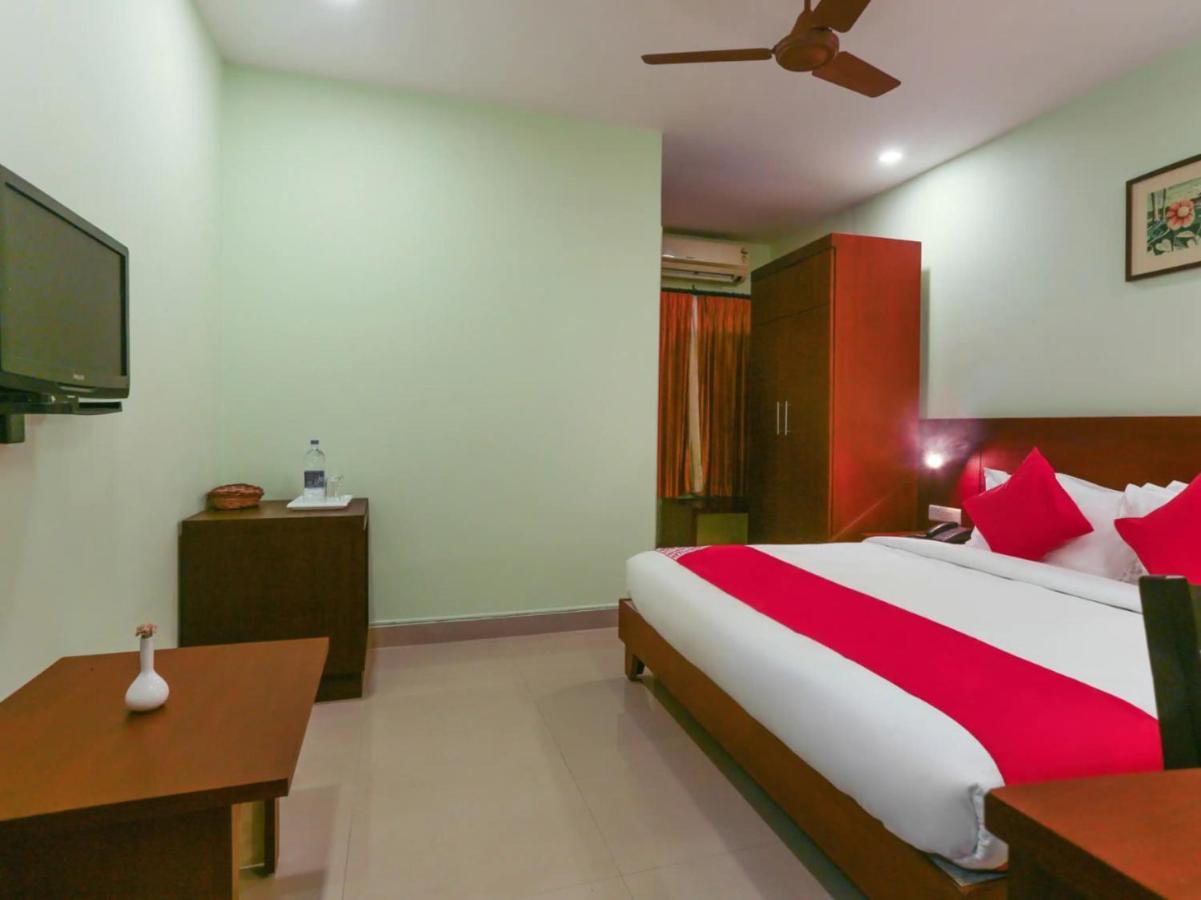 Hotel Newcastle Wadakkanchery Экстерьер фото