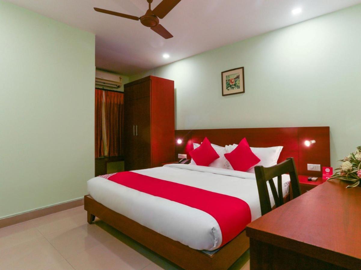 Hotel Newcastle Wadakkanchery Экстерьер фото